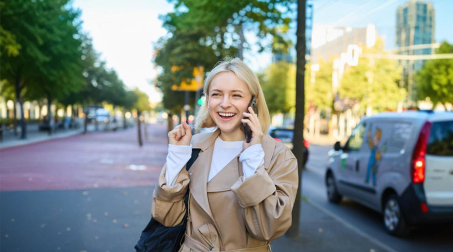 HiThere AI Virtual Receptionist helping businesses save time, reduce costs, and boost conversions