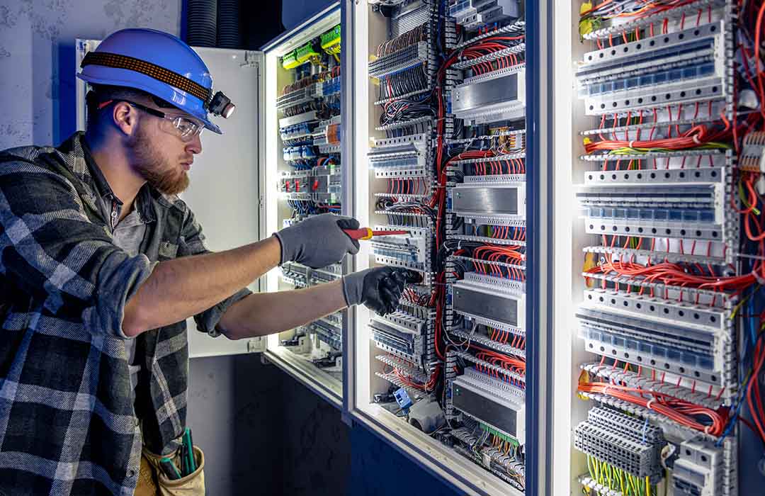 HiThere AI Answering Service providing 24/7 support, managing calls, appointments, and urgent issues.