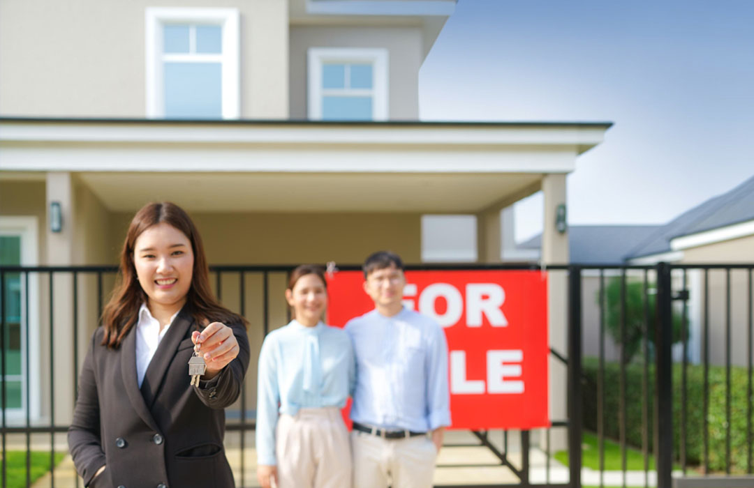 I Receptionist for Real Estate automating property viewings, open houses, and consultations.