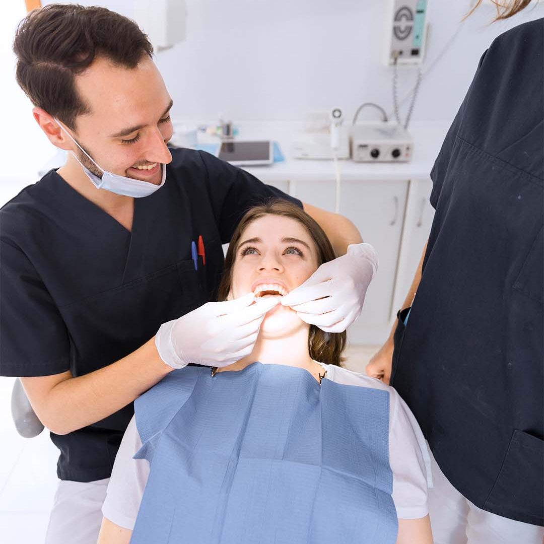 AI Receptionist for Dentists – Simple Patient Scheduling | HiThere AI