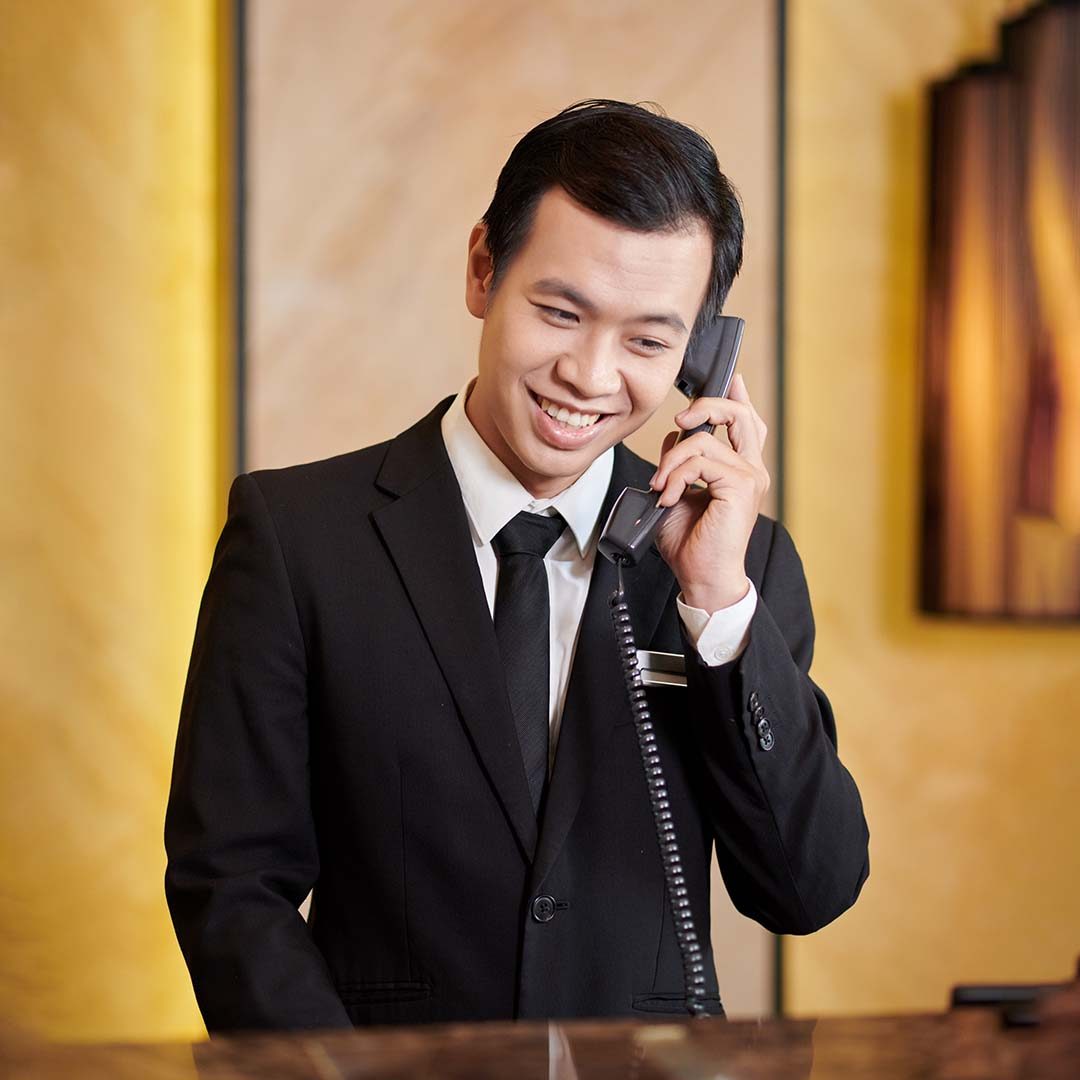 AI Receptionist for Hotels & Resorts – Seamless Guest Bookings